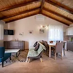 House Olive Tree Mundanije