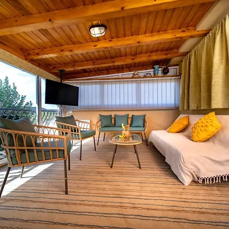 House Olive Tree Mundanije