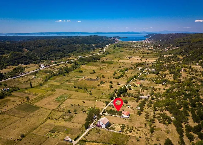 House Olive Tree Holiday home *